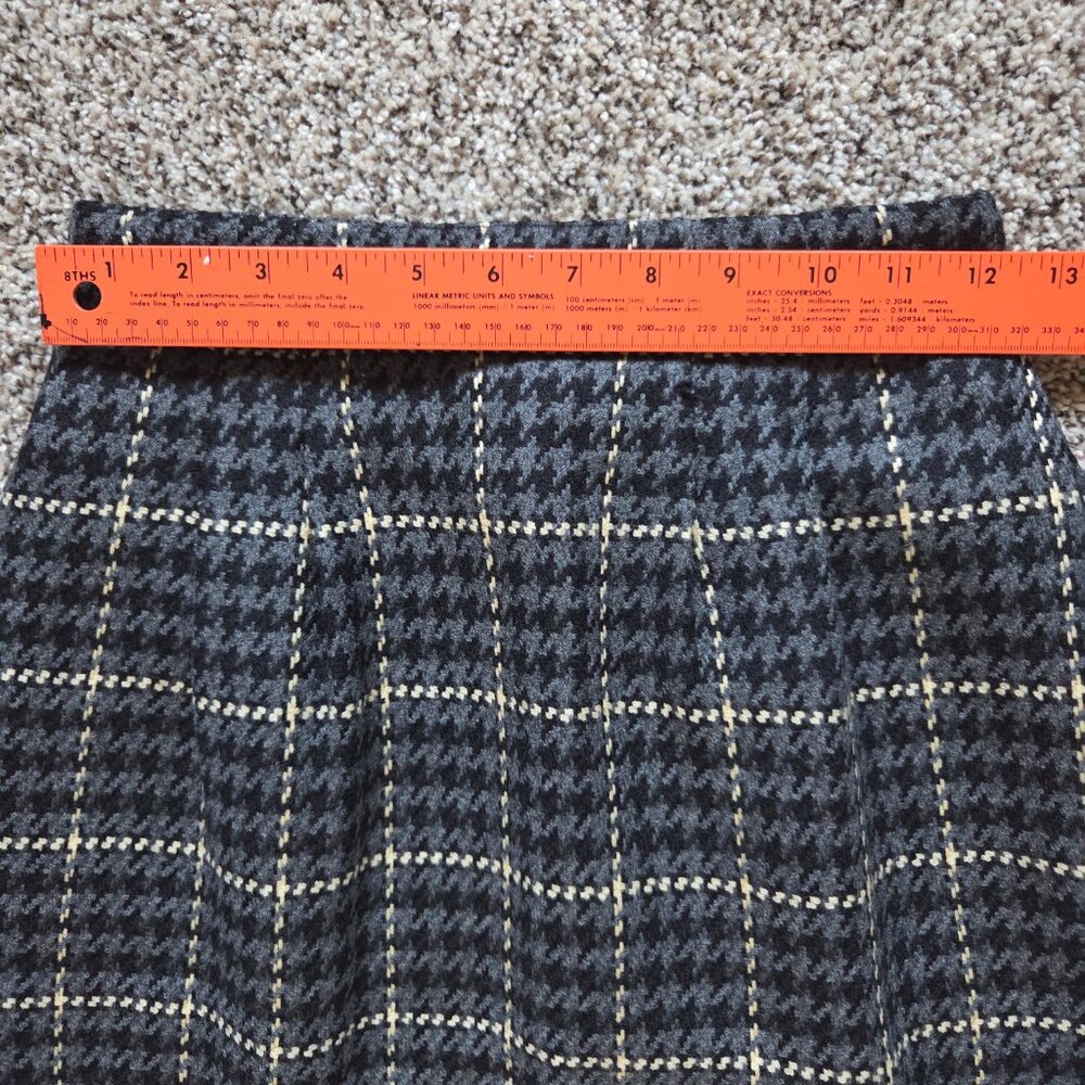 Vintage GIANNI Pencil Skirt Size 8 100% Wool Made in USA Black Gray Houndstooth - Picture 2 of 5